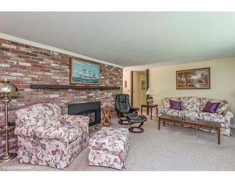 366 Nottingham Dr, Barnstable, MA 02632 photo 5