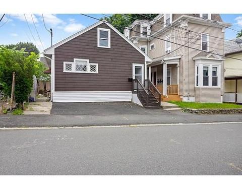 6 Hersam St, Stoneham, MA 02180 photo 2