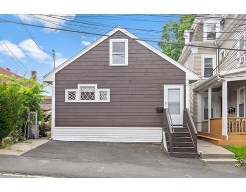 6 Hersam St, Stoneham, MA 02180 photo 3