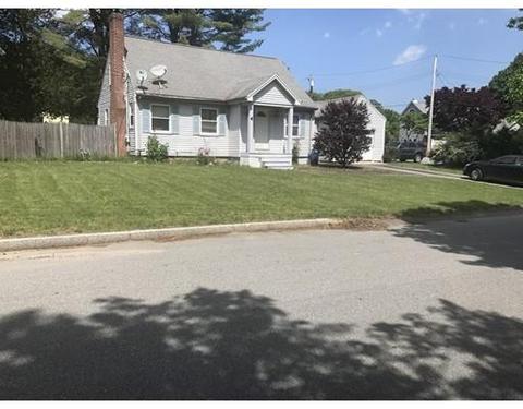 4 Beatty St, Canton, MA 02021 photo 1