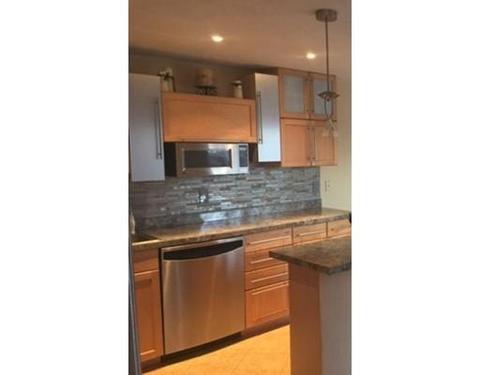 52 Nutmeg Dr, Worcester, MA 01603 photo 6