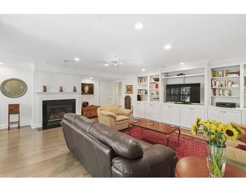 27 Maple St #C, Canton, MA 02021 photo 4