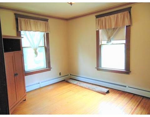 22 Perryville Rd, Webster, MA 01570 photo 9