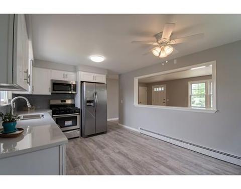 217 Field St, Fall River, MA 02721 photo 3
