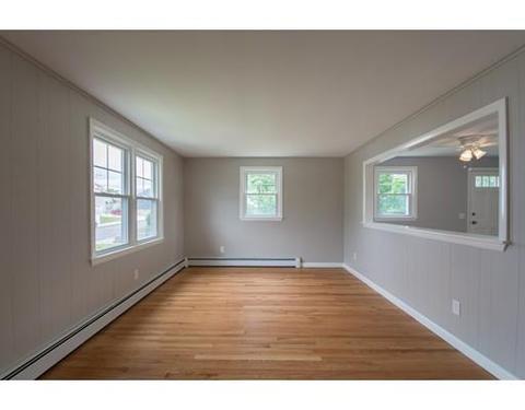 217 Field St, Fall River, MA 02721 photo 7