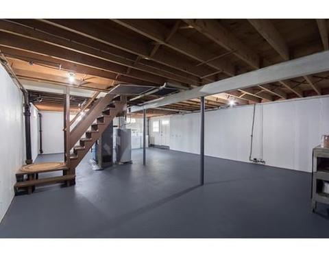 217 Field St, Fall River, MA 02721 photo 11