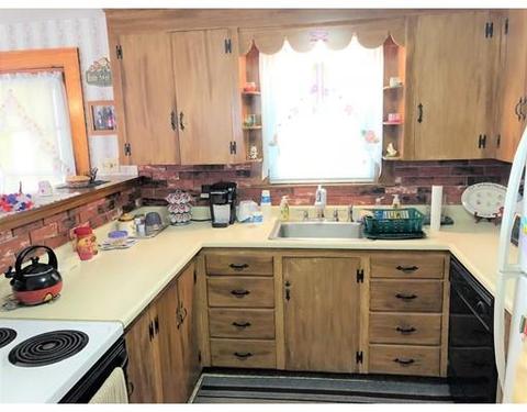 84 Summer St, Athol, MA 01331 photo 7