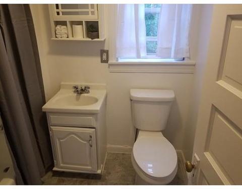 14 Commonwealth Ave, Worcester, MA 01604 photo 18