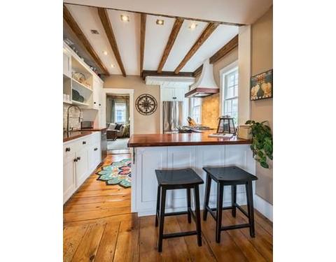 4 Selman St, Marblehead, MA 01945 photo 10