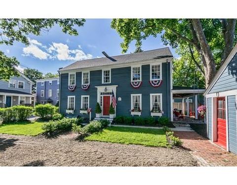 4 Selman St, Marblehead, MA 01945 photo 3