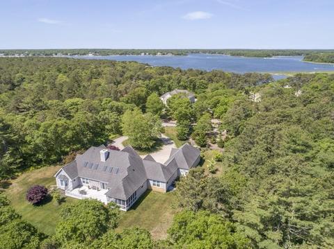 121 Peppercorn Ln, Cotuit, MA 02635 photo 1