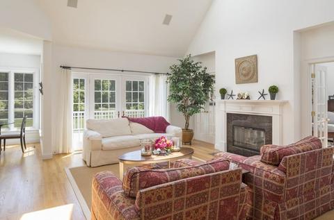 121 Peppercorn Ln, Cotuit, MA 02635 photo 8