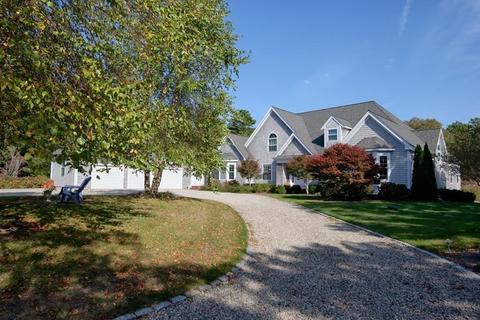 121 Peppercorn Ln, Cotuit, MA 02635 photo 4
