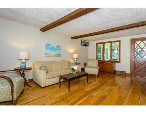 1 Cape Cod Cir, Canton, MA 02021 photo 8