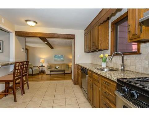 1 Cape Cod Cir, Canton, MA 02021 photo 7