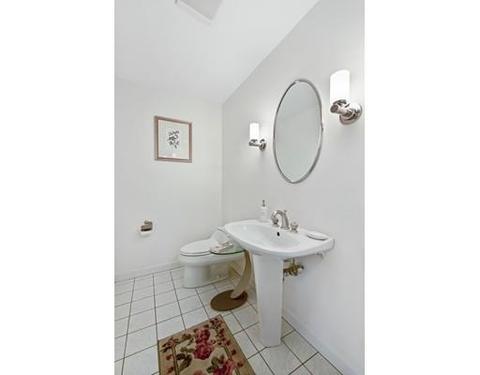 4 Yolande Rd, Marblehead, MA 01945 photo 17