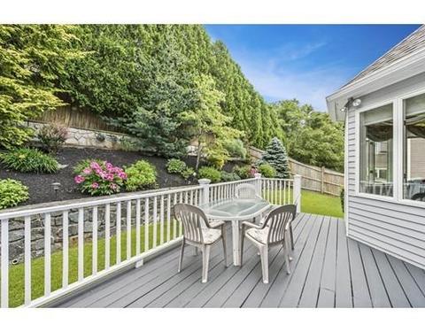 4 Yolande Rd, Marblehead, MA 01945 photo 10