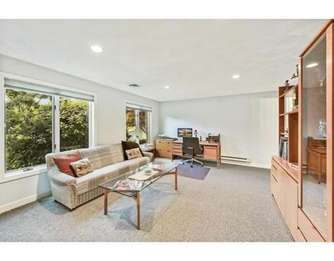 4 Yolande Rd, Marblehead, MA 01945 photo 28