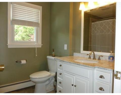 2 Conlyn Ave, Franklin, MA 02038 photo 16