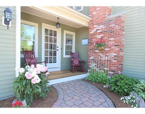 14 Thomas Rd, Berkley, MA 02779 photo 4
