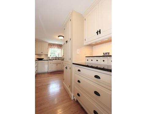 14 Thomas Rd, Berkley, MA 02779 photo 8