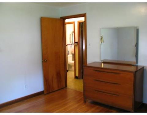 32 Hamlet St, Springfield, MA 01104 photo 14