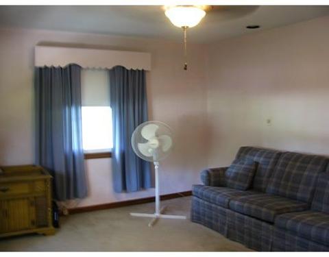 32 Hamlet St, Springfield, MA 01104 photo 10