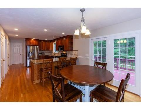 97 Mohawk Rd, Raynham, MA 02767 photo 7