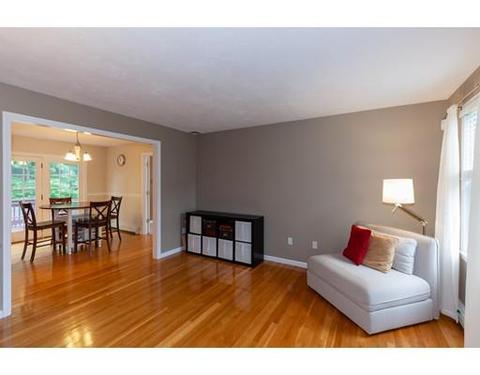 97 Mohawk Rd, Raynham, MA 02767 photo 10