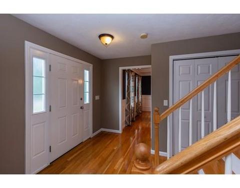 97 Mohawk Rd, Raynham, MA 02767 photo 5
