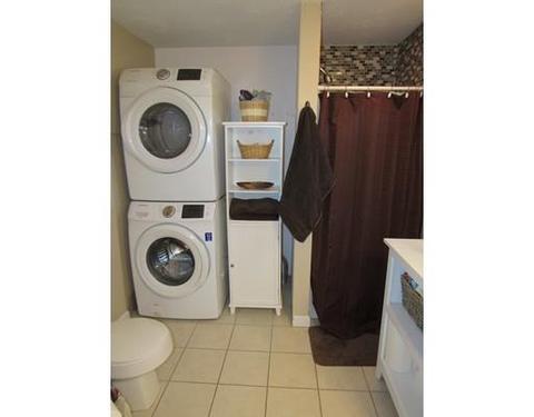 2 Jersey Dr, Worcester, MA 01606 photo 16