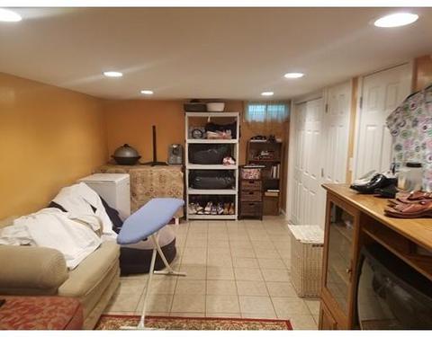 48 Campechi St, Springfield, MA 01104 photo 6