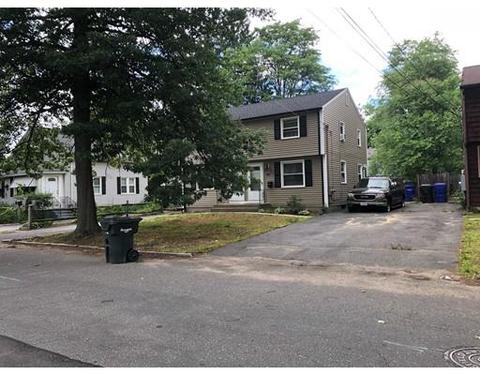 48 Campechi St, Springfield, MA 01104 photo 3