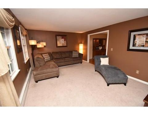 27 Golden Dr, Easthampton, MA 01027 photo 10
