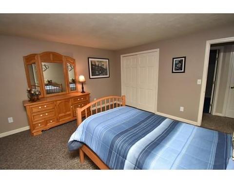 27 Golden Dr, Easthampton, MA 01027 photo 19