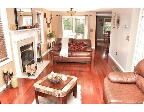 51 Ledgecrest Dr, Worcester, MA 01603 photo 5