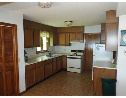 23 Pelham Dr, Rowe, MA 01367 photo 9