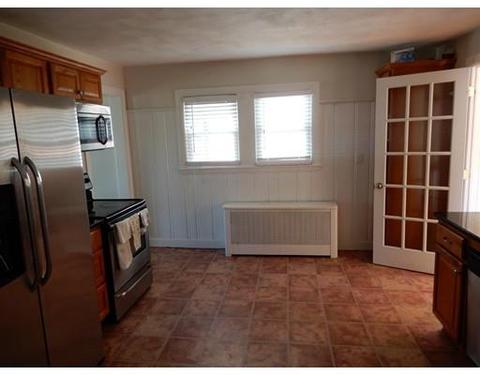 46 Bailey St, Lynn, MA 01904 photo 12