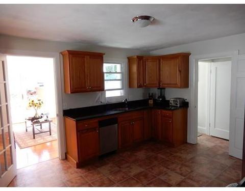 46 Bailey St, Lynn, MA 01904 photo 10