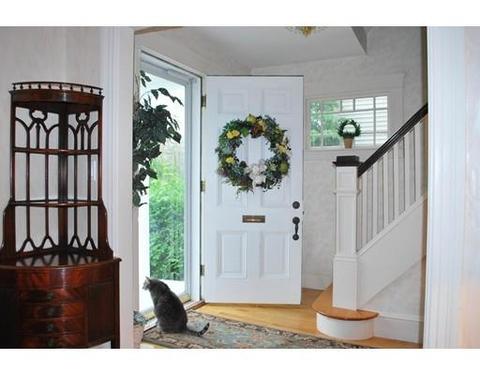 394 Burncoat St, Worcester, MA 01606 photo 4