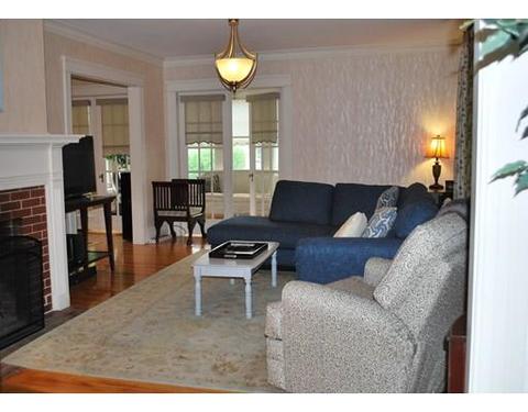 394 Burncoat St, Worcester, MA 01606 photo 3