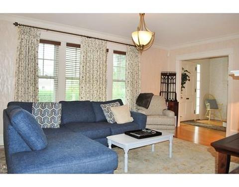 394 Burncoat St, Worcester, MA 01606 photo 1