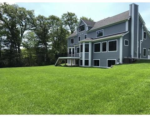 43 Oakhurst Cir, Needham, MA 02492 photo 2