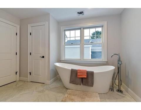 43 Oakhurst Cir, Needham, MA 02492 photo 7