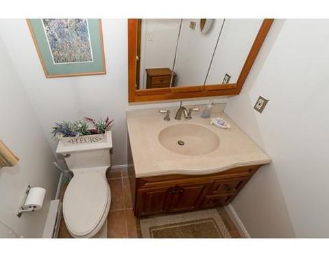 22 Mount Carmel Rd, Danvers, MA 01923 photo 16