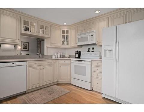 22 Mount Carmel Rd, Danvers, MA 01923 photo 4