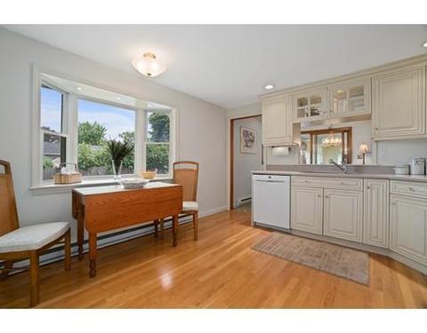 22 Mount Carmel Rd, Danvers, MA 01923 photo 3