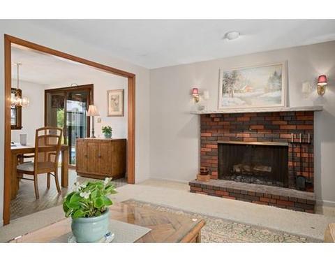 22 Mount Carmel Rd, Danvers, MA 01923 photo 9