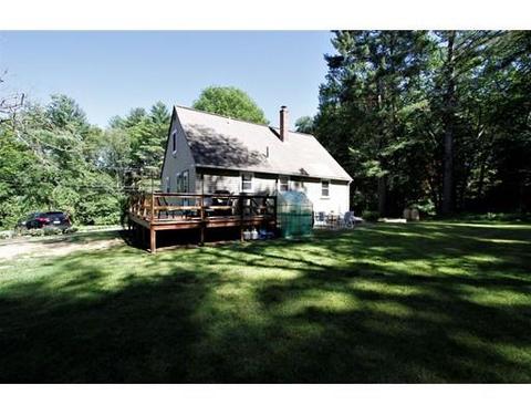 7 Glen St, Douglas, MA 01516 photo 4