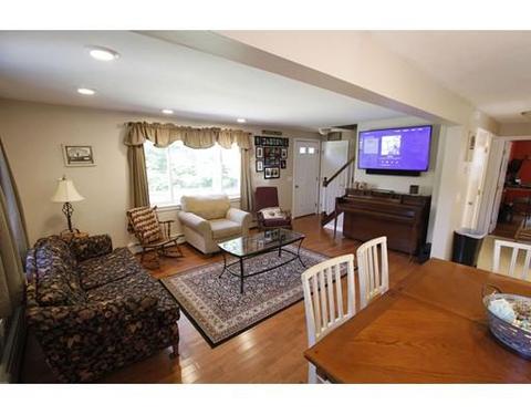 7 Glen St, Douglas, MA 01516 photo 9
